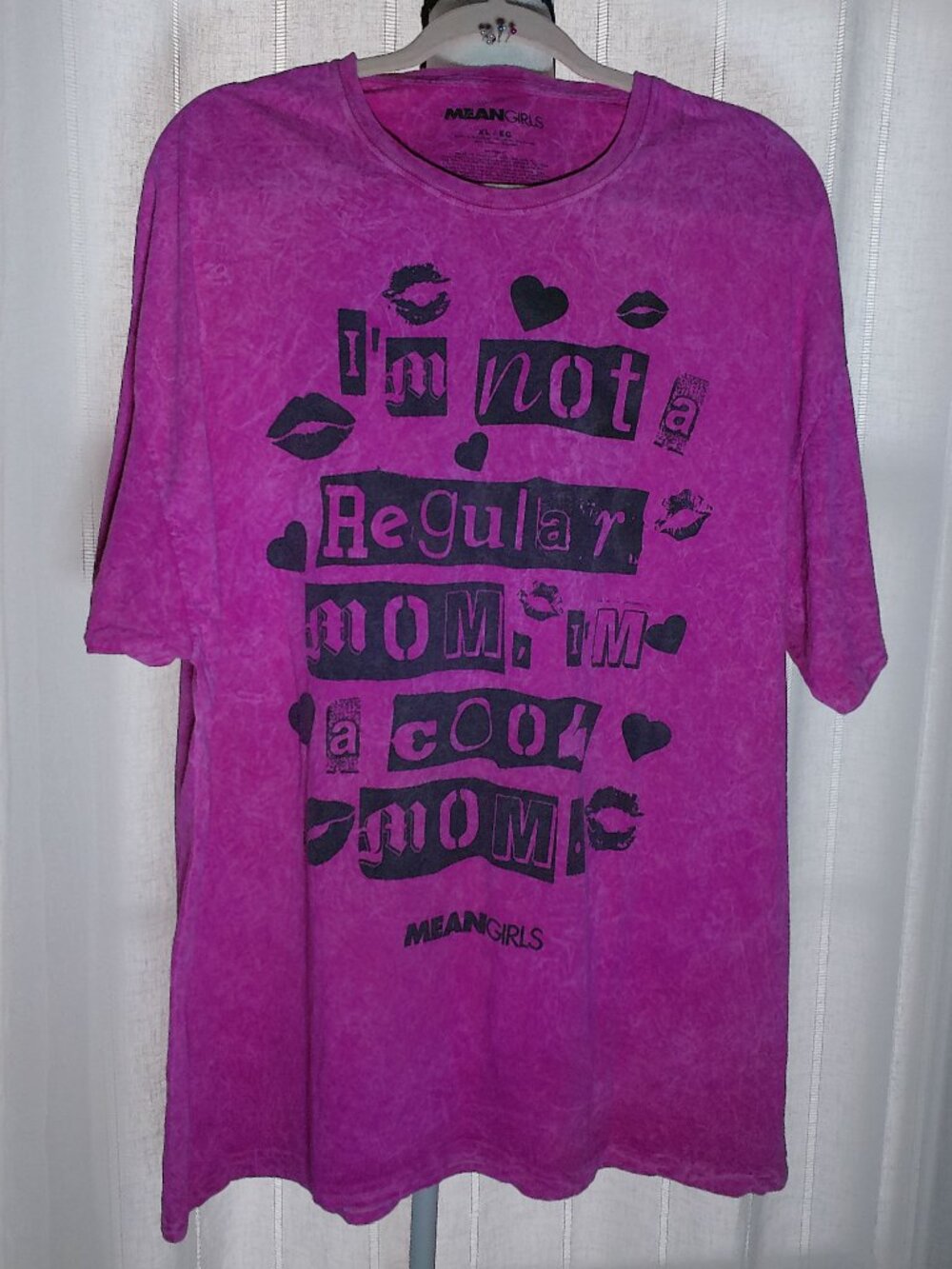 MEAN GIRLS Short Slve Pink Tee says,"I'M NOT A REGULAR MOM, I'M A COOL MOM" XL
